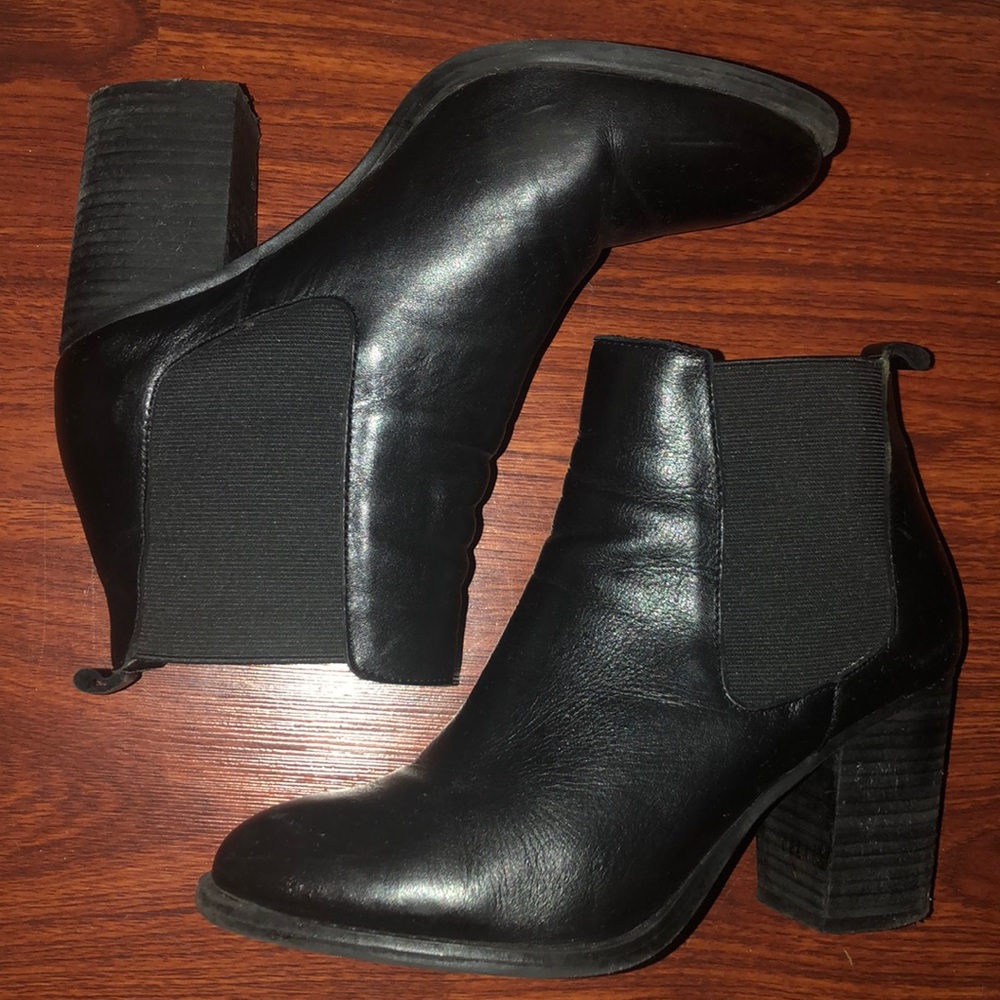Steve Madden Black Booties